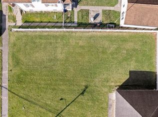103 W 41st St, Shadyside, OH