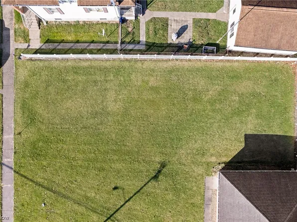 103 W 41st St, Shadyside, OH 43947