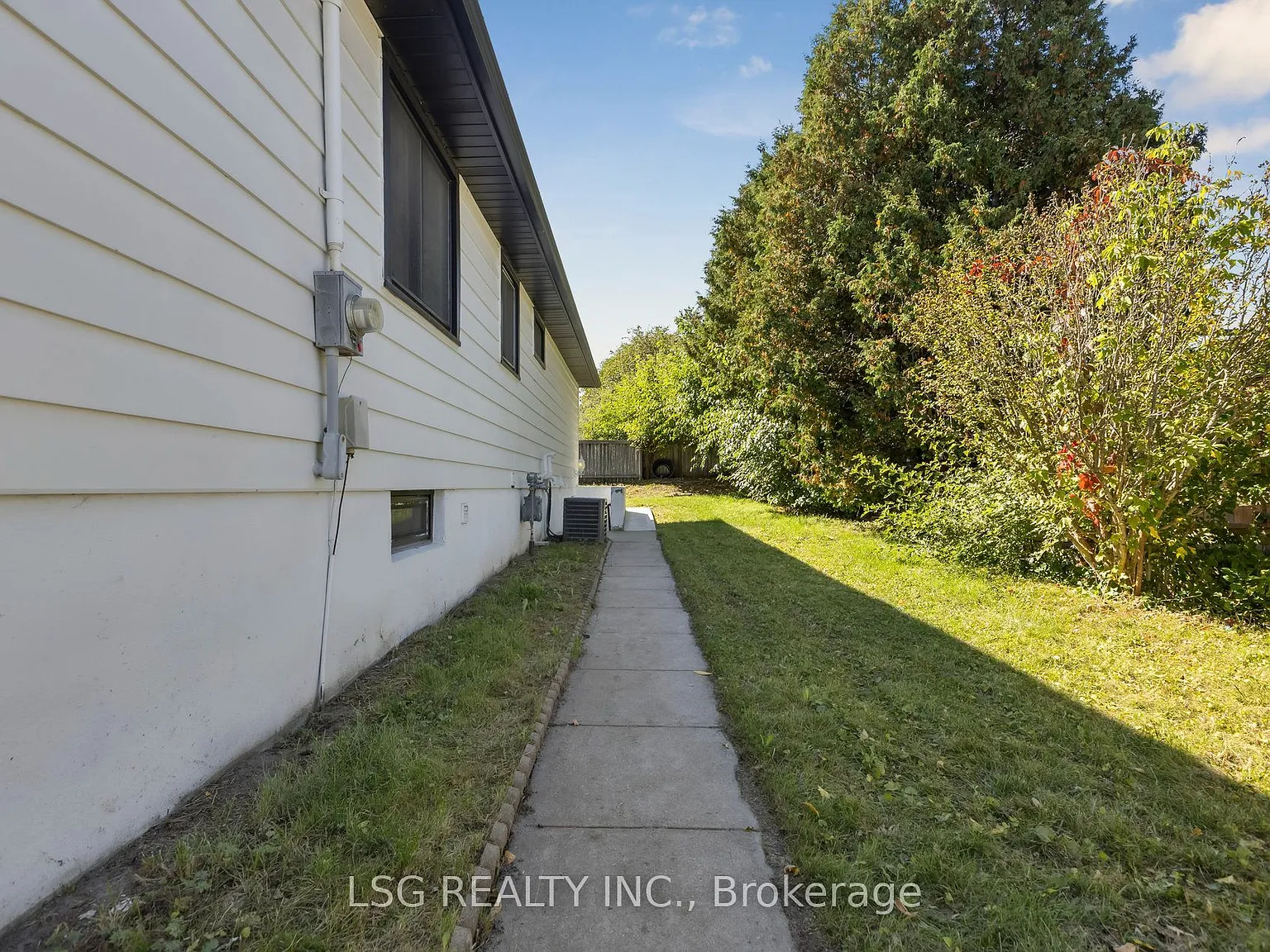 2 bed, $1,800 — Photo 4
