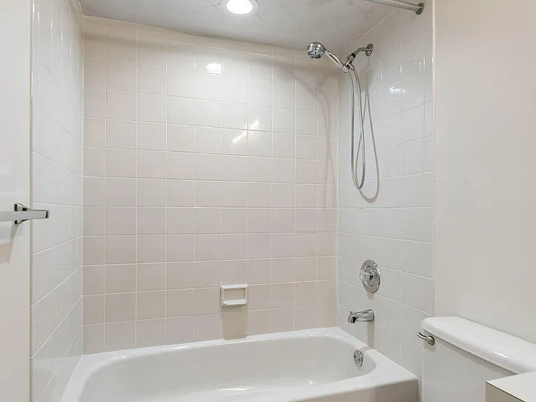 262 Daffodil Dr — Photo 21