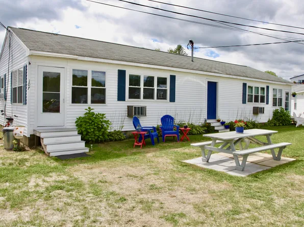 1277 Post Rd #106, Wells, ME 04090