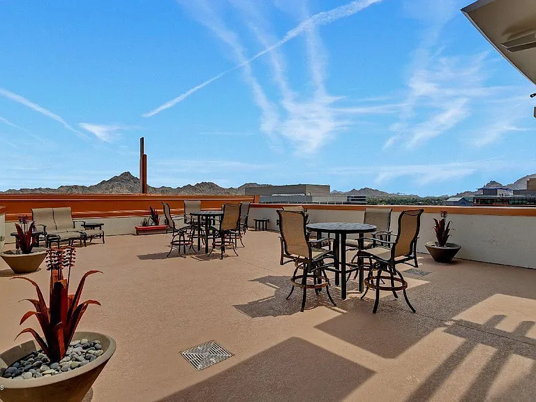 2211 E Camelback Rd #604 — Photo 34