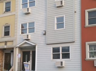 9017 Holland Ave, Far Rockaway, NY 11693