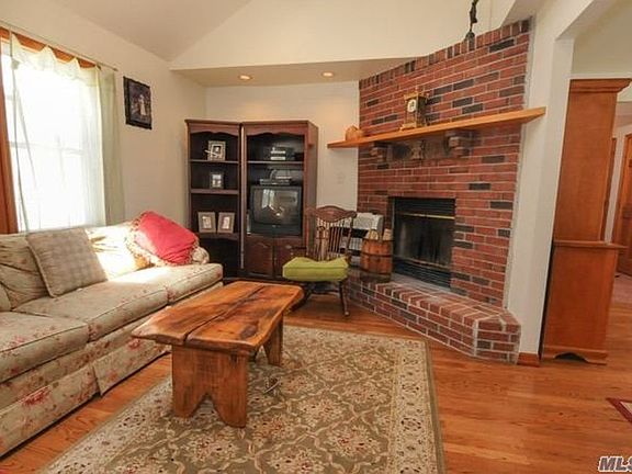 2nd image of 81C Georgia Ave