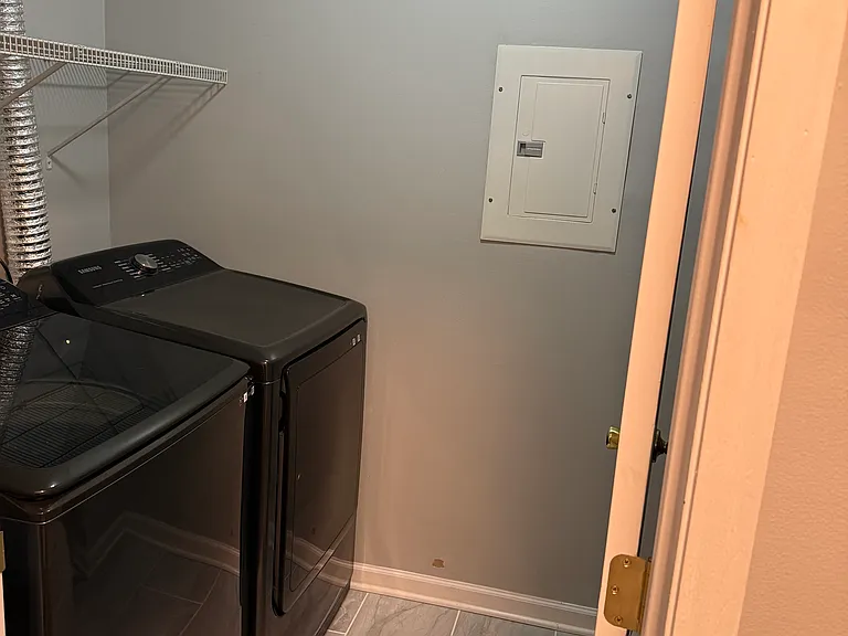 320 Deer Glen Way #D — Photo 15