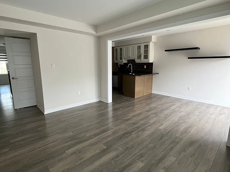 206 Ellen Davidson Dr — Photo 4