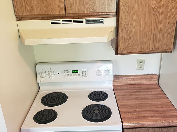 5th image of 2910 King James Way APT 3