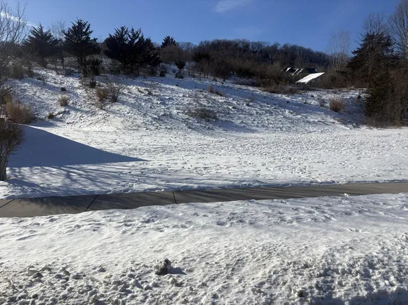 953 ASPEN VALLEY DRIVE, Onalaska, WI 54650