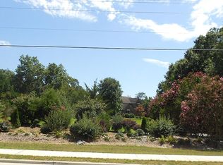 1530 Skeet Club Rd, High Point, NC 27265