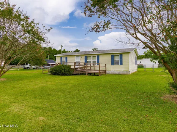 100 Lindsey Court, Beaufort, NC 28516