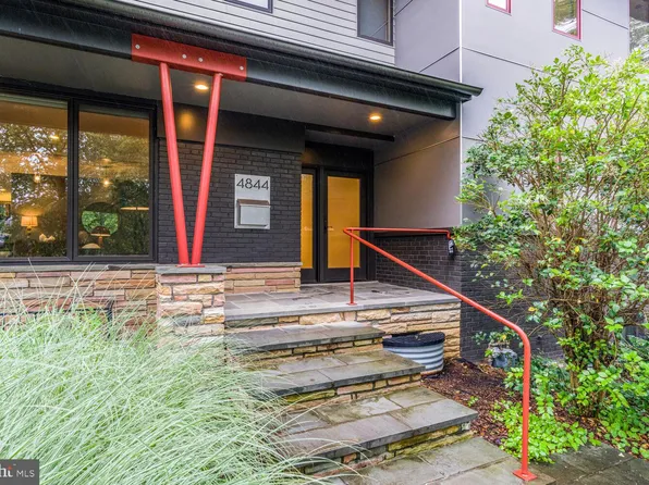 4844 Yorktown Blvd, Arlington, VA 22207