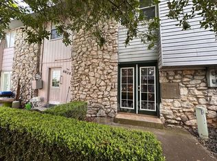 6028 Northwest Expy APT A, Oklahoma City, OK 73132