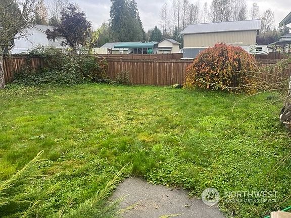 5th image of 709 Leola Lane