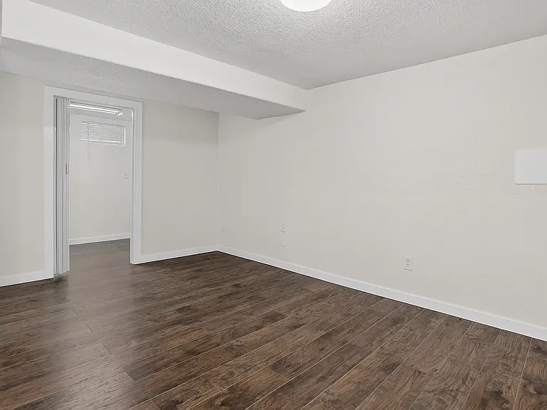 3174 W Center Ave #A — Photo 5
