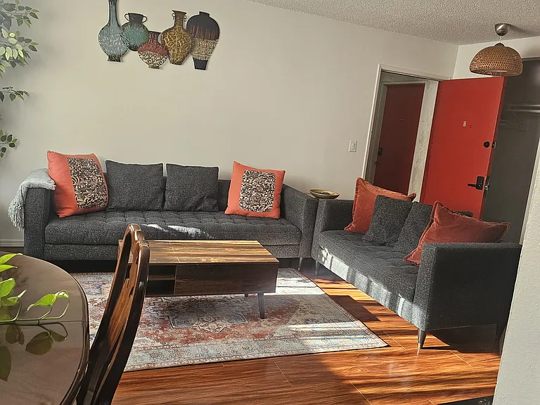 2112 Manhattan Beach Blvd #D — Photo 4