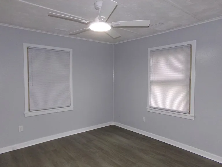 205 Miller Blvd — Photo 14