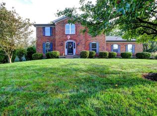 10102 Mary Dell Ln, Louisville, KY 40299