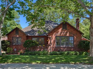 1709 47th St, Sacramento, CA 95819