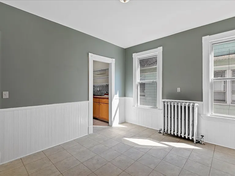 171-173 Norton St #2 — Photo 4