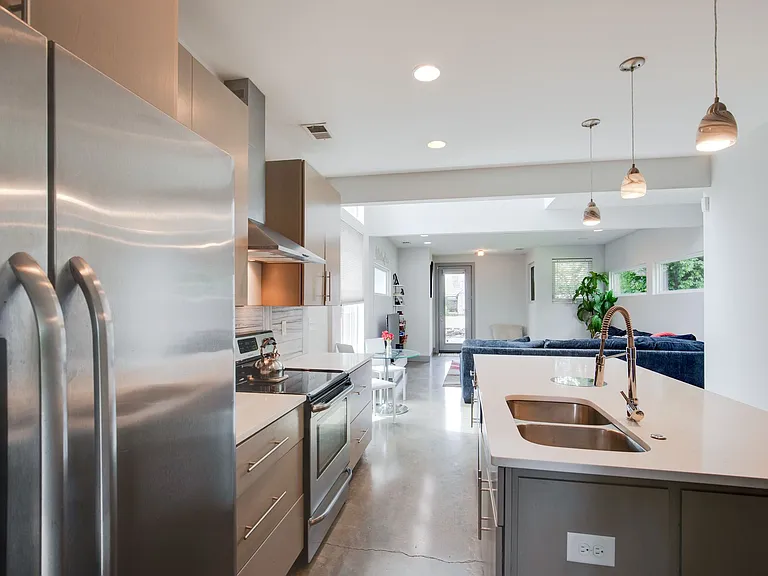 1200 Meharry Blvd — Photo 5