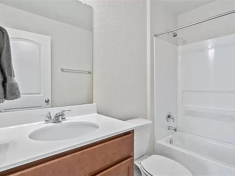 200 Duroc Dr — Photo 28