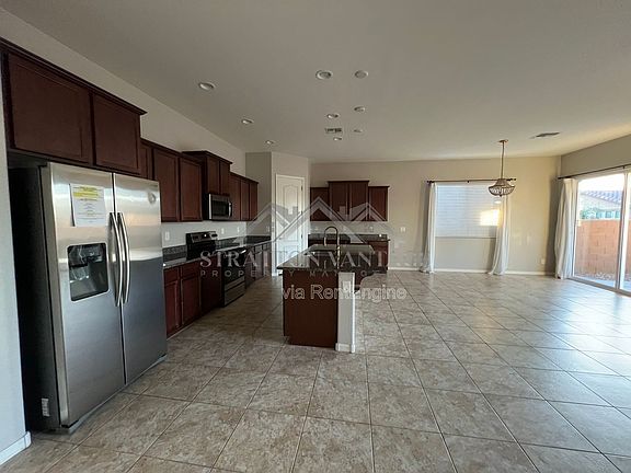 3rd image of 10448 E Palladium Dr