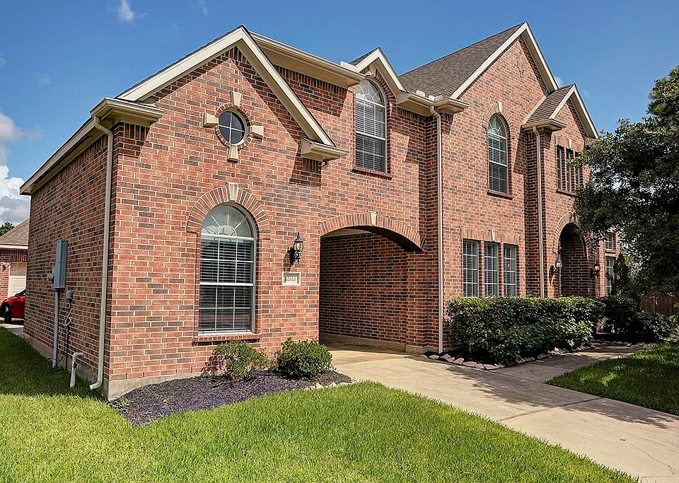 1st image of 12513 Stonebrook Dr