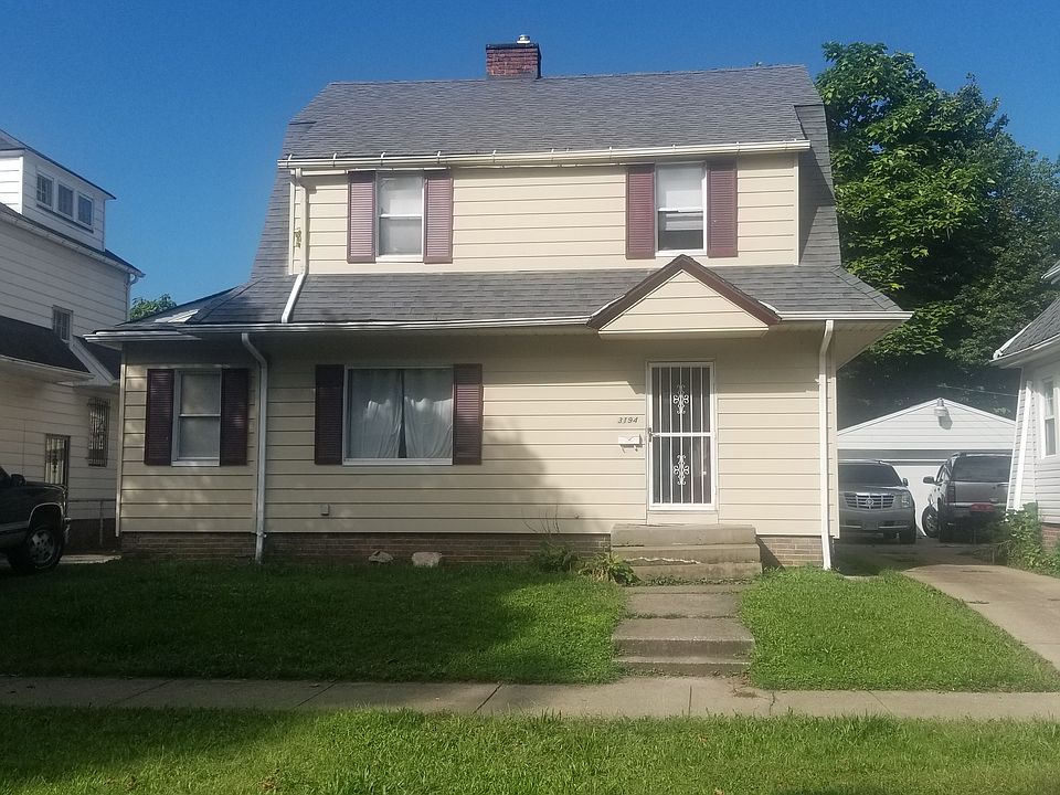 1st image of 3194 E 137th St