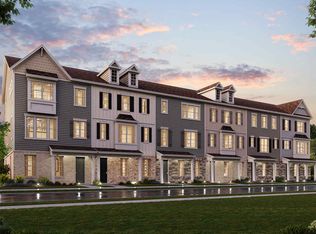 7121 Brookview Ln, Sherrills Ford, NC 28673