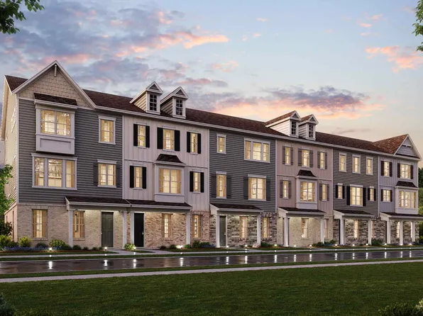 7121 Brookview Ln, Sherrills Ford, NC 28673