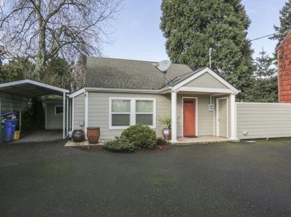 8315 SW Terwilliger Blvd