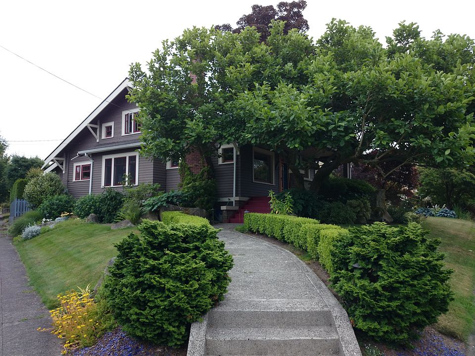 2nd image of 5746 Kirkwood Pl N