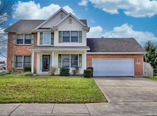 1820 Harris Ln, Xenia, OH 45385