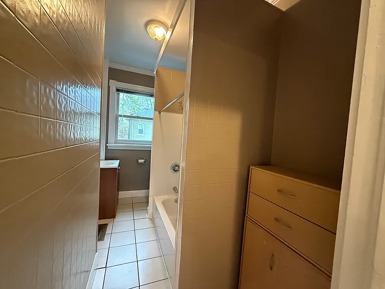 123 Waverly Ct #2 — Photo 9
