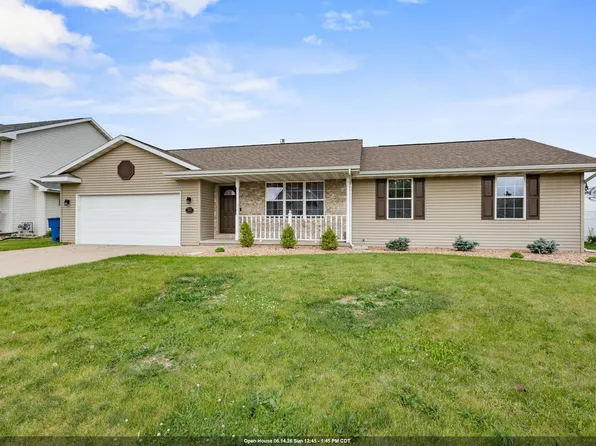 1085 Grassymeadow Ln, Menasha, WI 54952