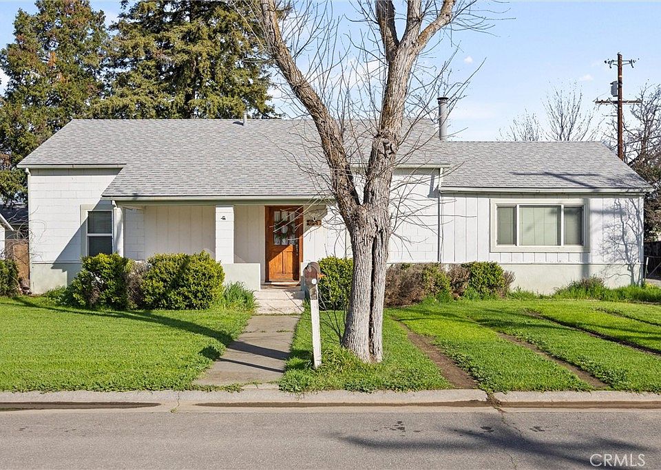 1st image of 611 Hoag St