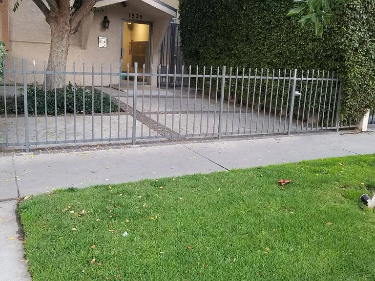 Paramount Apartments, LLC — Photo 19