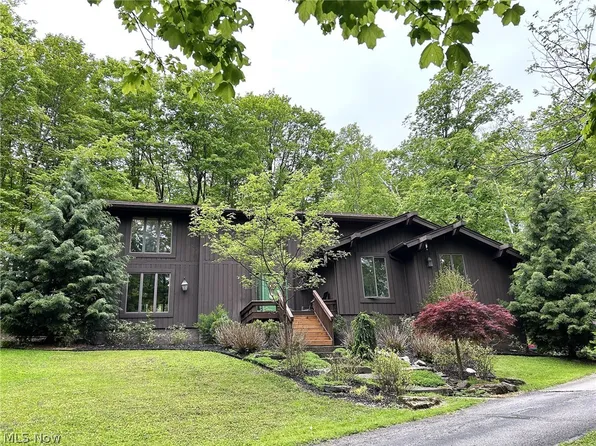 9350 Hidden Lake, Chesterland, OH 44026
