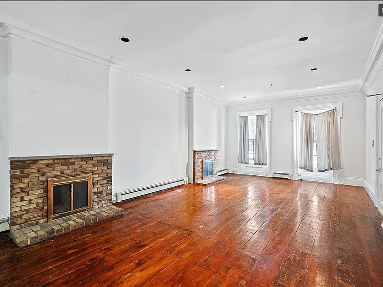 43 Fulton St #1 — Photo 2