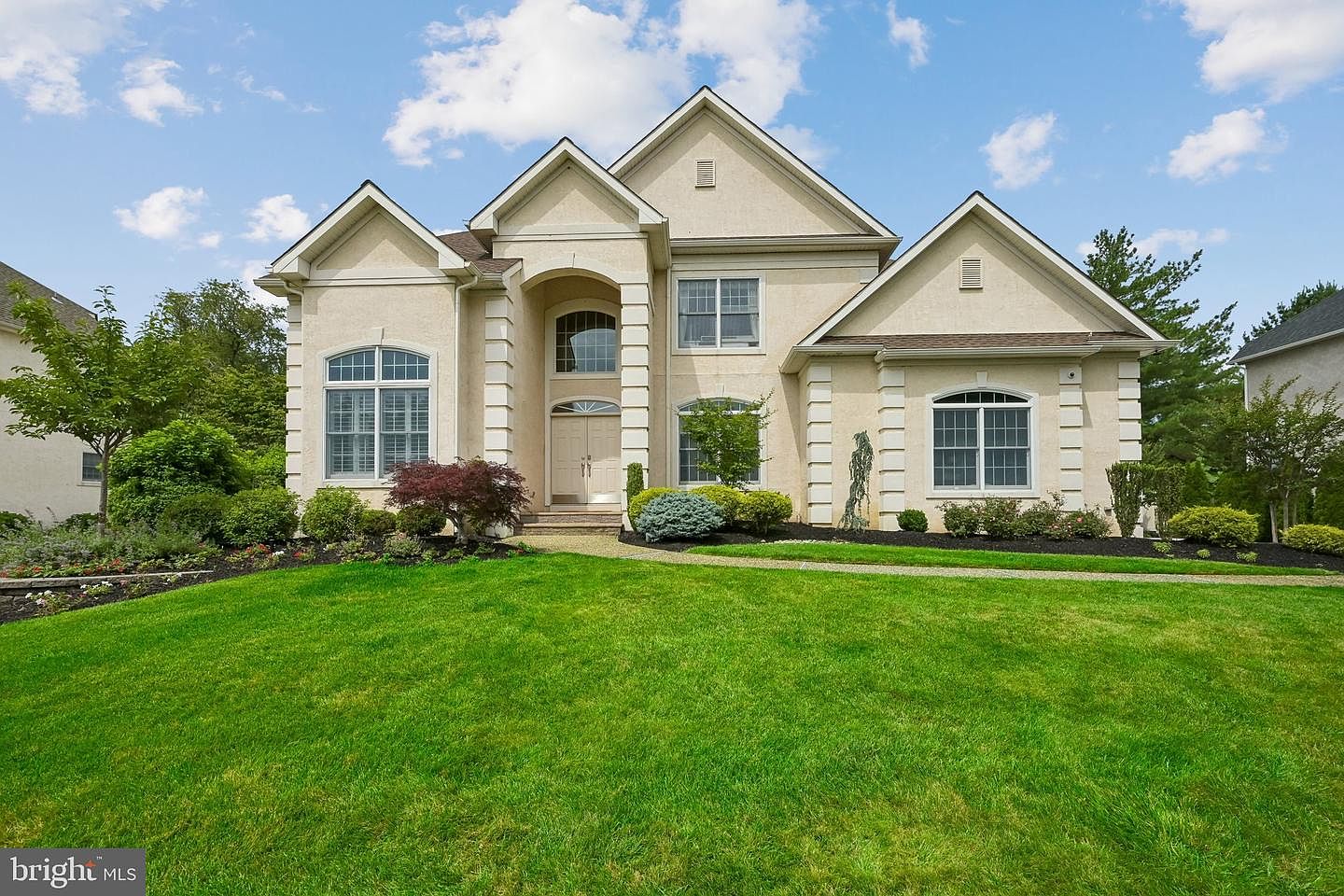 4 Dressage Ct, Cherry Hill, NJ 08003 | Zillow