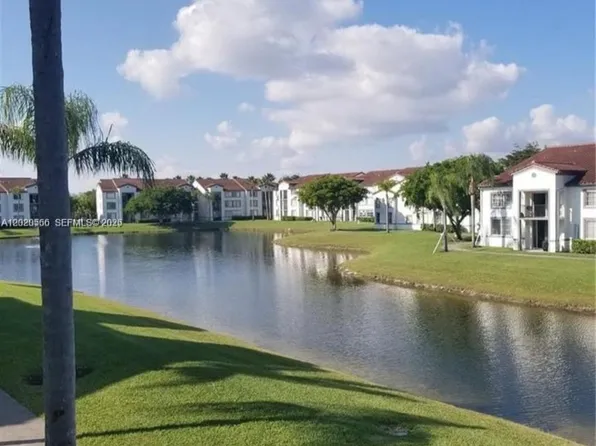 4360 NW 107th Ave APT 208, Doral, FL 33178