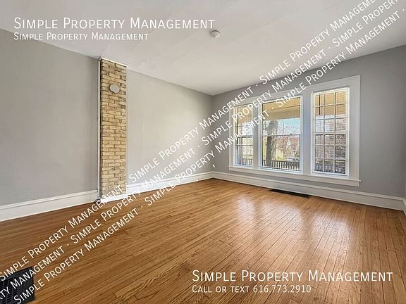 4th image of 203 Benjamin Ave SE