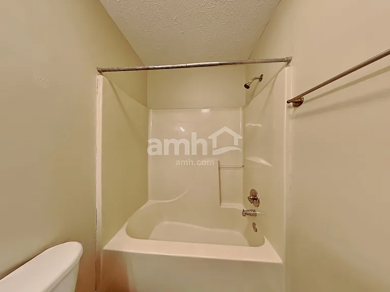 8420 Brook Pointe Ct — Photo 13