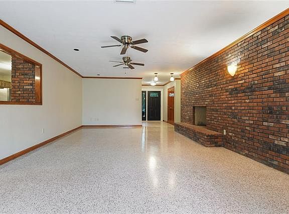 4th image of 617 Fairfield Ave