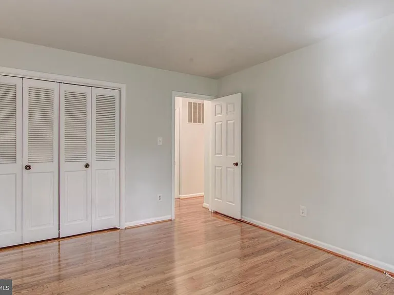 3222 Brookings Ct — Photo 15