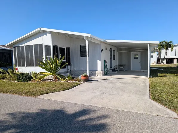 4978 Mullette Ln, Saint James City, FL 33956