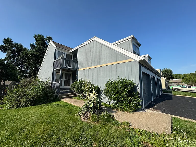 8120 Monrovia St — Photo 1