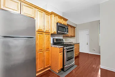 1658 Stephen Street  image 1 of 21