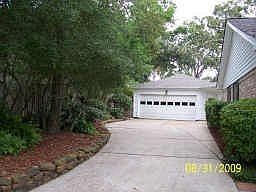 1st image of 1207 Woodland Dr
