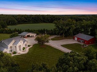 396 Bunker Hill Rd, Silex, MO 63377